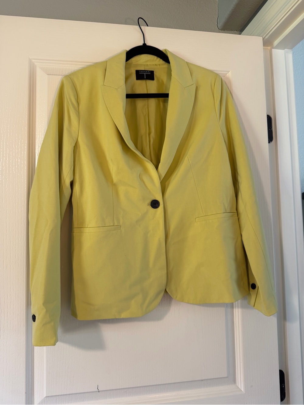 Tahari Lemon Yellow Single-Button Blazer